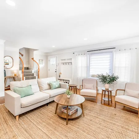 Ardmore Neighborhood Gem - Pet And Kid Friendly
